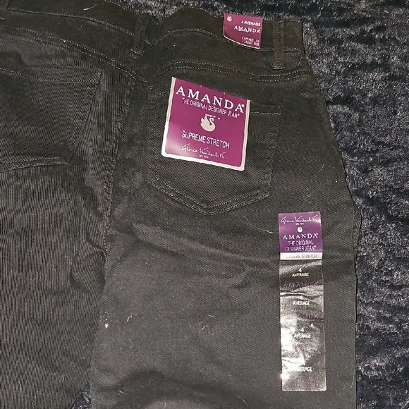 Gloria Vanderbilt Black Stretchy Jeans - Picture 5 of 5